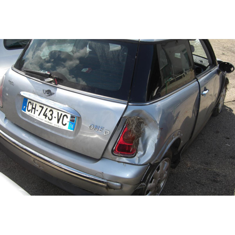 Platine feu arriere gauche MINI 1.4 TD 75 8V d’occasion