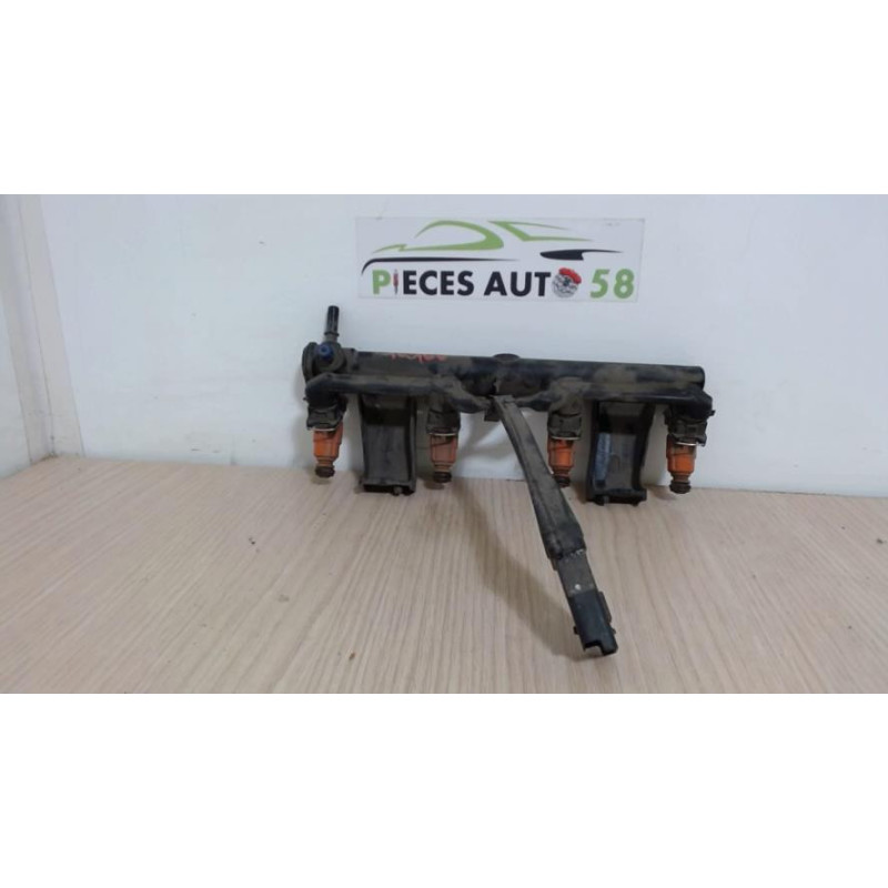 Rampe injection PEUGEOT  d’occasion