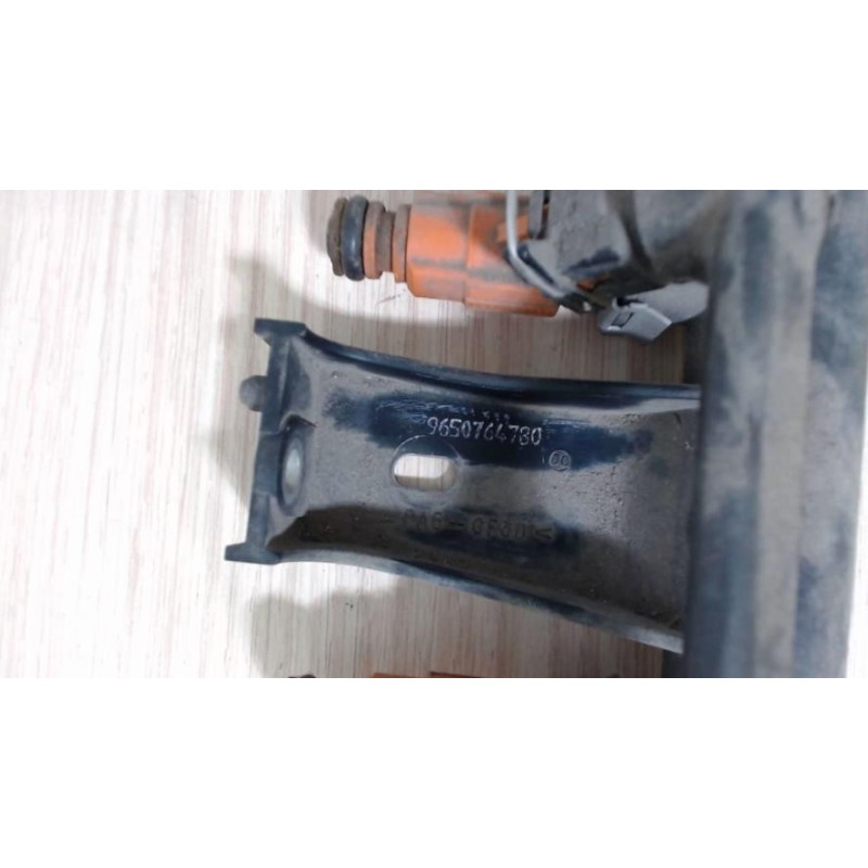 Rampe injection PEUGEOT  d’occasion