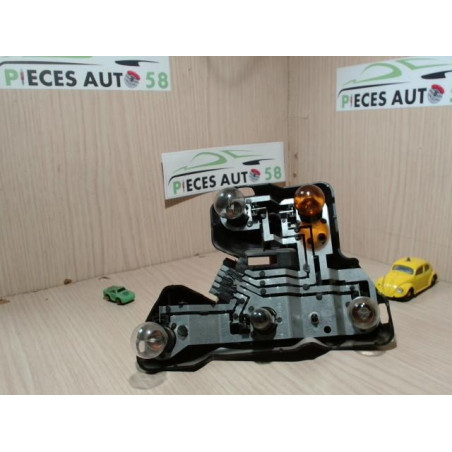 Platine feu arriere droit ROVER 2.0 TD 85 8V d’occasion