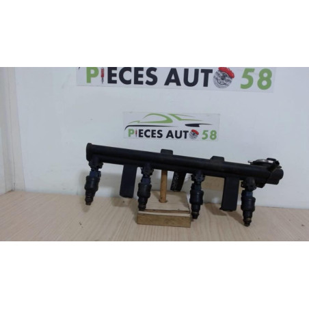 Rampe injection CITROEN XANTIA PHASE 1 d’occasion