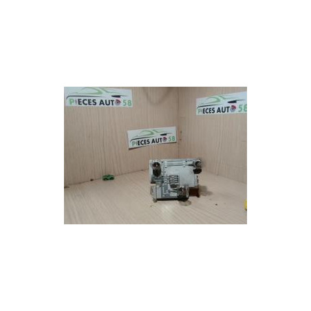 Platine feu arriere gauche CITROEN XANTIA PHASE 2 BREAK d’occasion