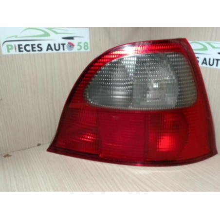 Feu arriere principal droit (feux) ROVER 2.0 TD 85 8V d’occasion