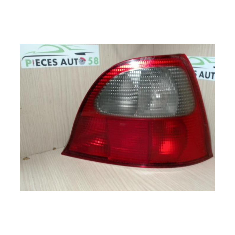 Feu arriere principal droit (feux) ROVER 2.0 TD 85 8V d’occasion
