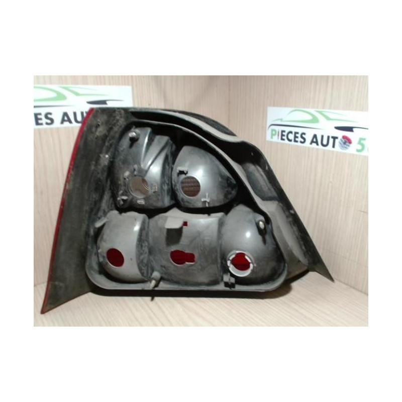 Feu arriere principal droit (feux) ROVER 2.0 TD 85 8V d’occasion