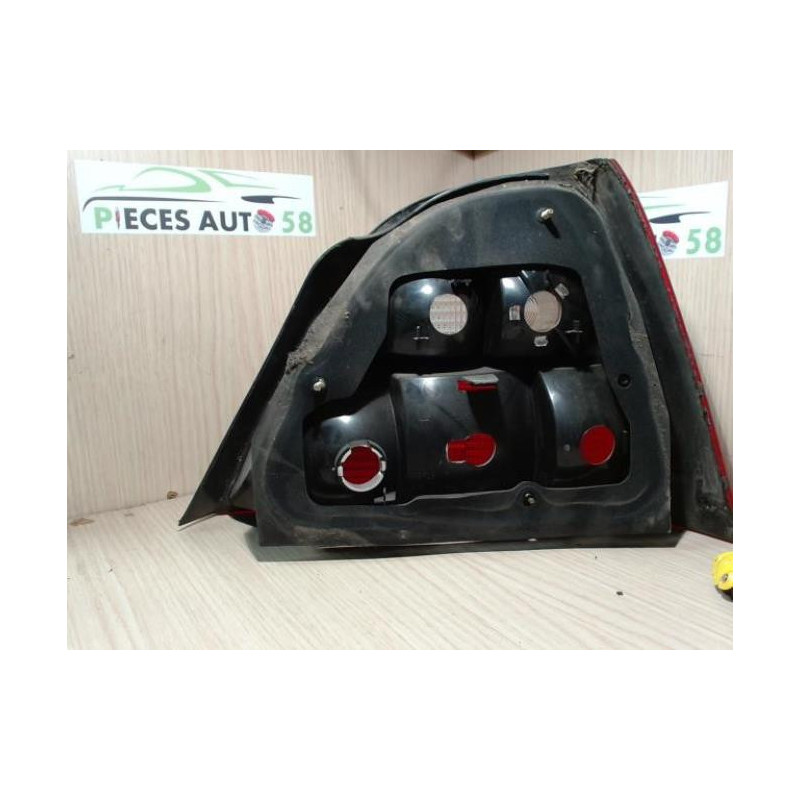 Feu arriere principal gauche (feux) ROVER 200 2 d’occasion