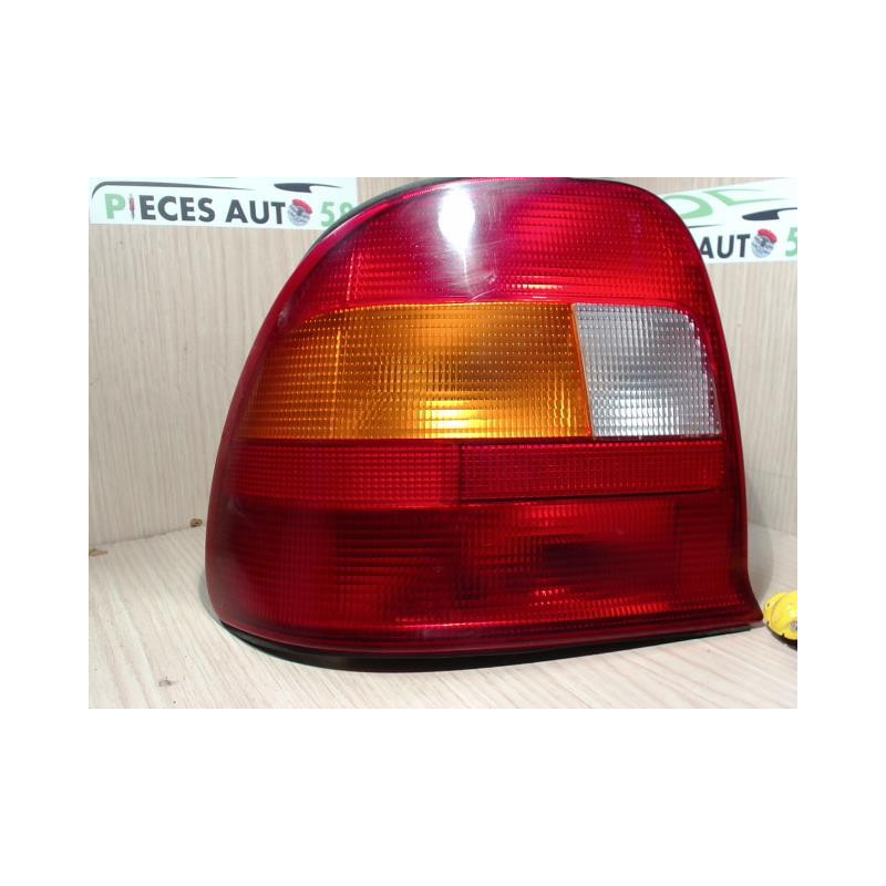 Feu arriere principal gauche (feux) ROVER  d’occasion
