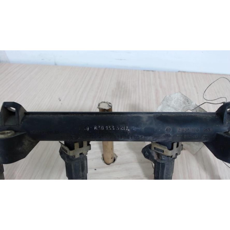 Rampe injection VOLKSWAGEN 1.4I 60 8V d’occasion