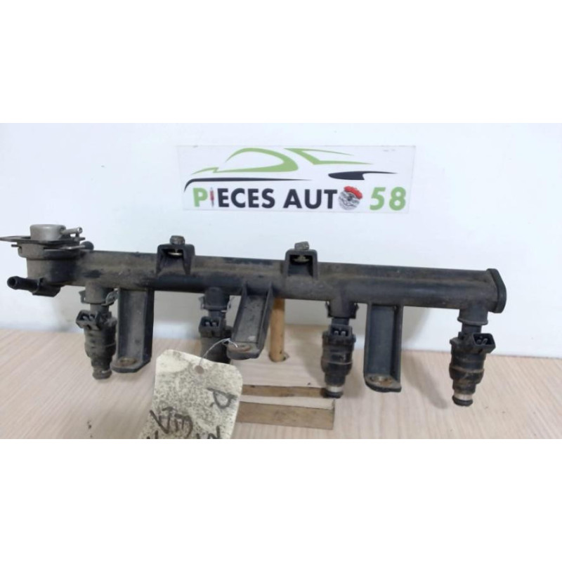 Rampe injection PEUGEOT 306 PHASE 2 d’occasion