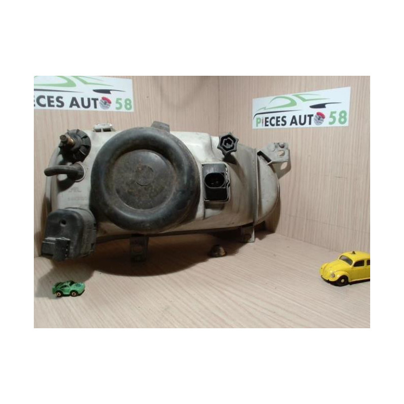 Optique avant principal gauche (feux)(phare) VOLKSWAGEN  d’occasion