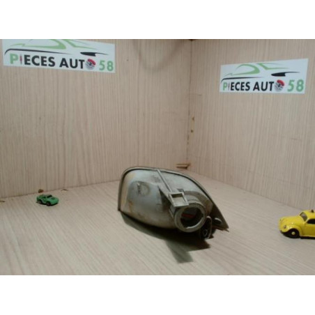 Feu de recul FORD FOCUS 1 d’occasion