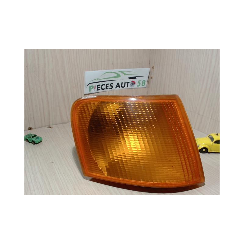 Optique avant secondaire gauche (feux)(clignotant) FORD  d’occasion