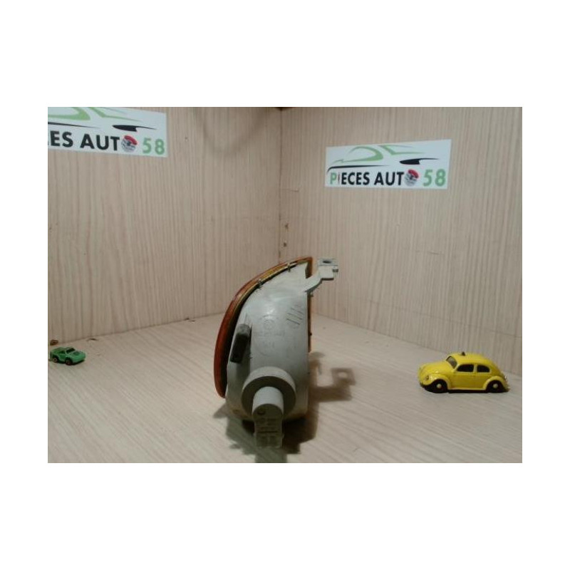 Optique avant secondaire gauche (feux)(clignotant) VOLKSWAGEN  d’occasion