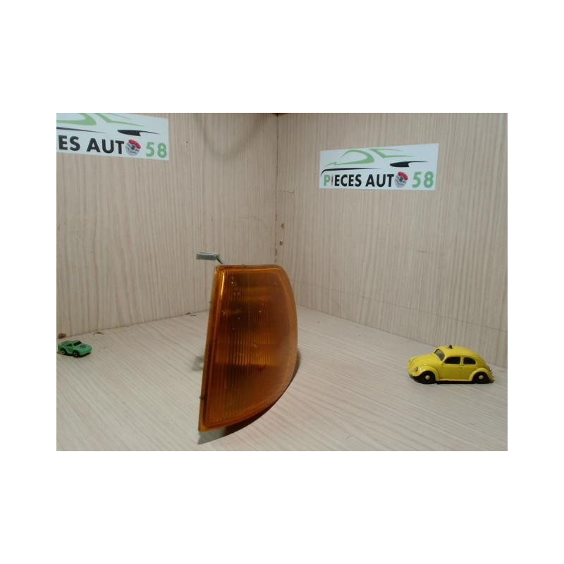 Optique avant secondaire gauche (feux)(clignotant) VOLKSWAGEN  d’occasion