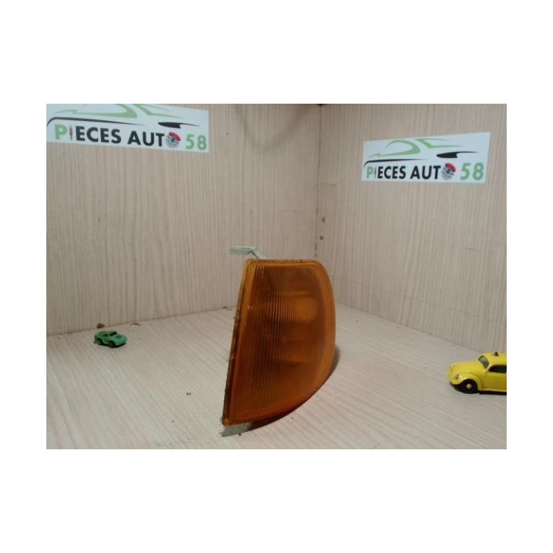 Optique avant secondaire gauche (feux)(clignotant) VOLKSWAGEN  d’occasion