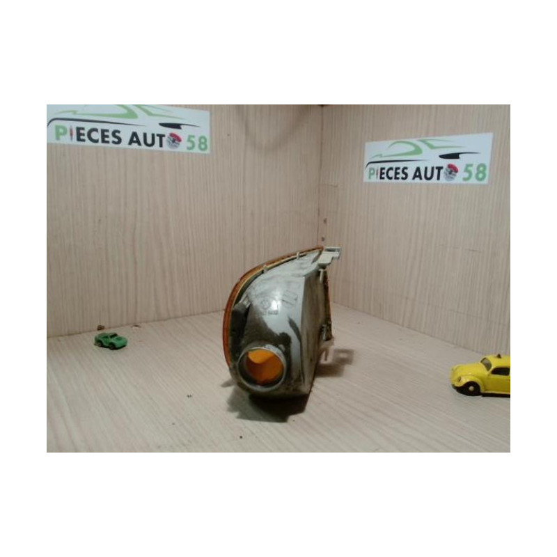 Optique avant secondaire gauche (feux)(clignotant) VOLKSWAGEN  d’occasion