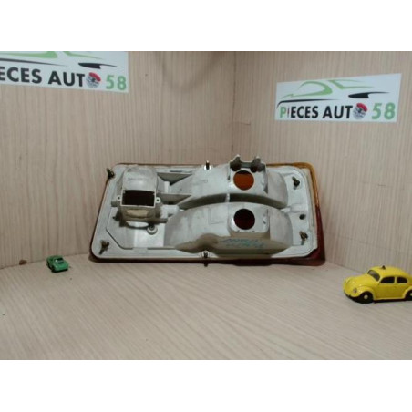 Feu arriere principal gauche (feux) TOYOTA  d’occasion