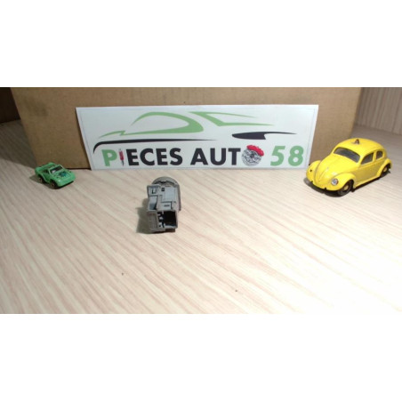 Bouton/Interrupteur PEUGEOT  d’occasion