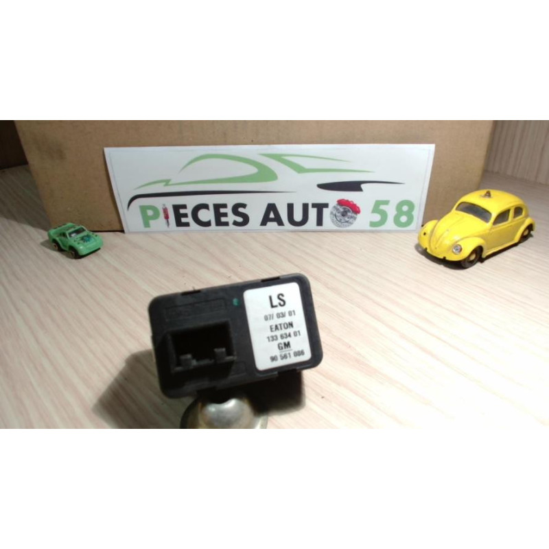 Interrupteur de leve vitre OPEL  d’occasion
