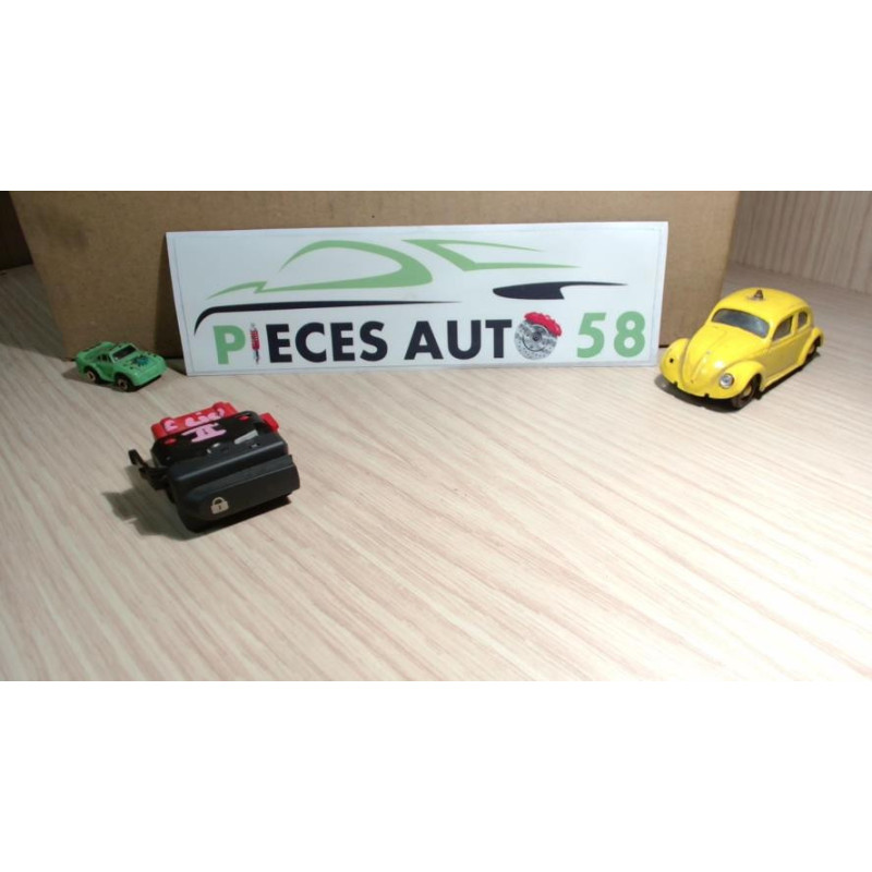 Bouton/Interrupteur RENAULT  d’occasion