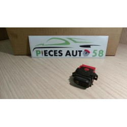 Interrupteur de leve vitre RENAULT  d’occasion