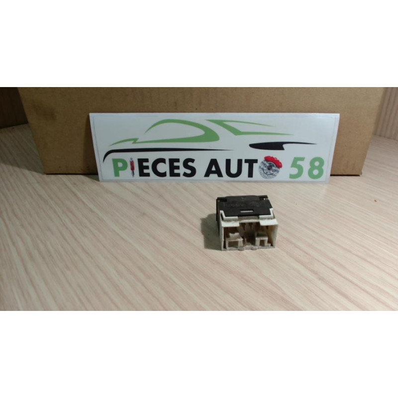 Interrupteur de leve vitre FIAT  d’occasion