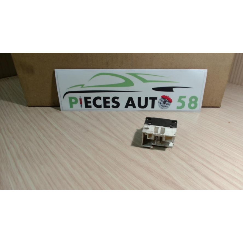Interrupteur de leve vitre FIAT  d’occasion