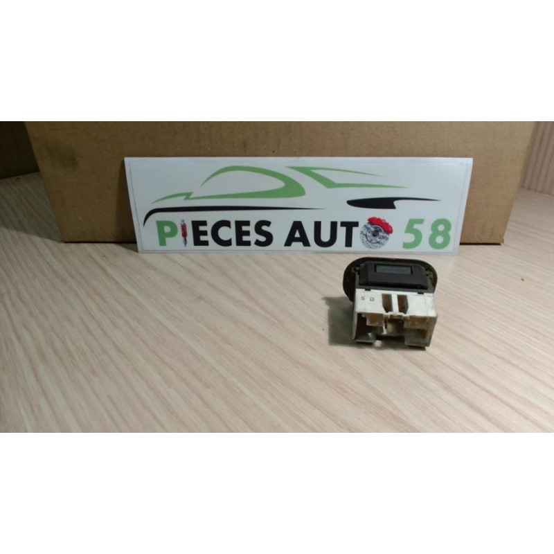 Interrupteur de leve vitre FIAT  d’occasion