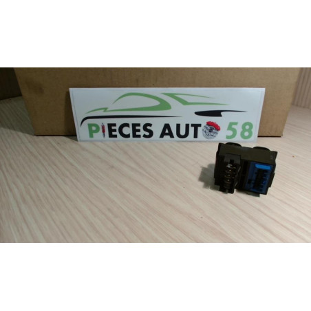 Interrupteur de leve vitre PEUGEOT  d’occasion