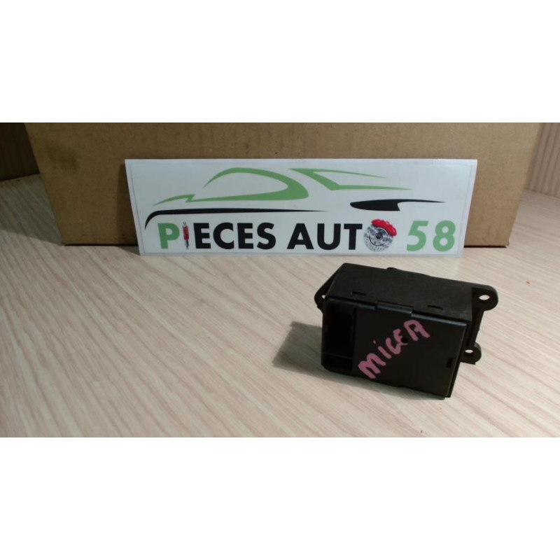 Interrupteur de leve vitre NISSAN  d’occasion