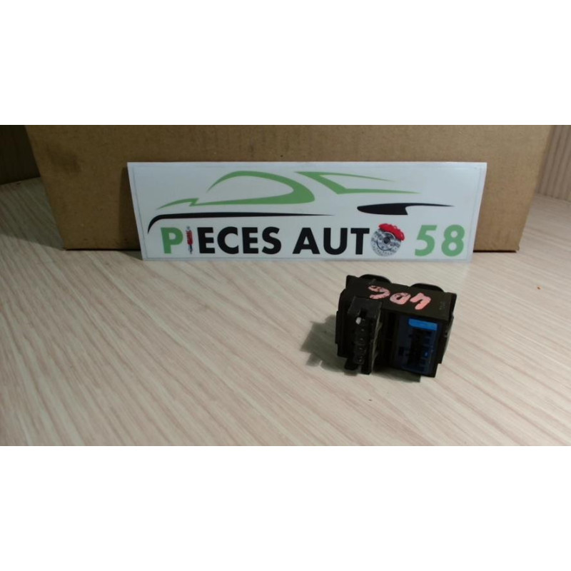 Interrupteur de leve vitre PEUGEOT  d’occasion