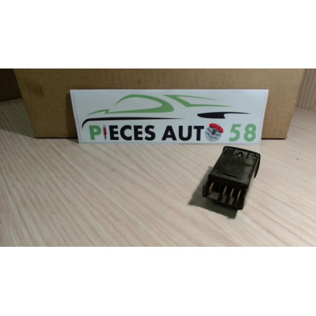 Interrupteur de leve vitre PEUGEOT  d’occasion
