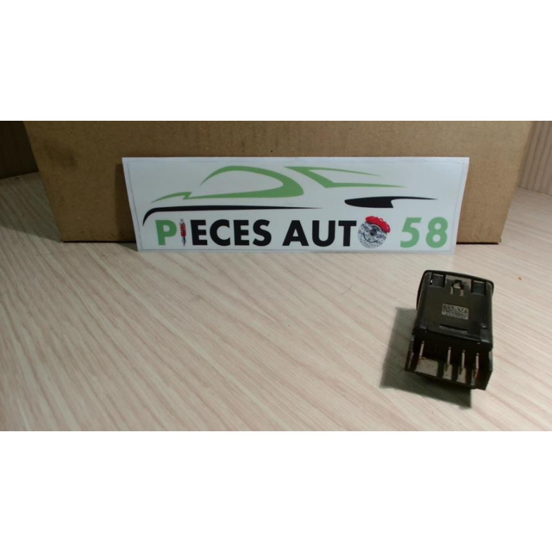 Interrupteur de leve vitre PEUGEOT  d’occasion