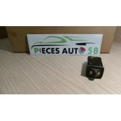 Interrupteur de leve vitre PEUGEOT  d’occasion