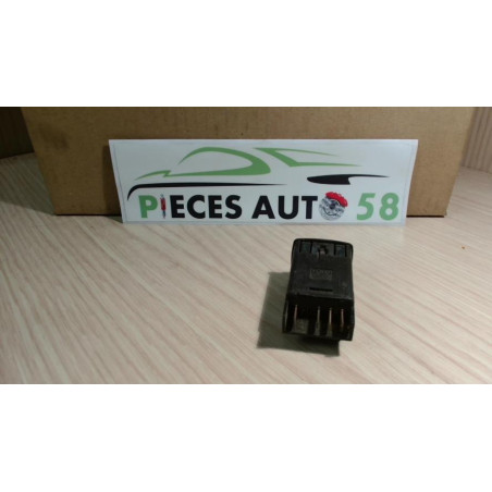 Interrupteur de leve vitre PEUGEOT  d’occasion