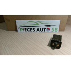 Interrupteur de leve vitre PEUGEOT  d’occasion