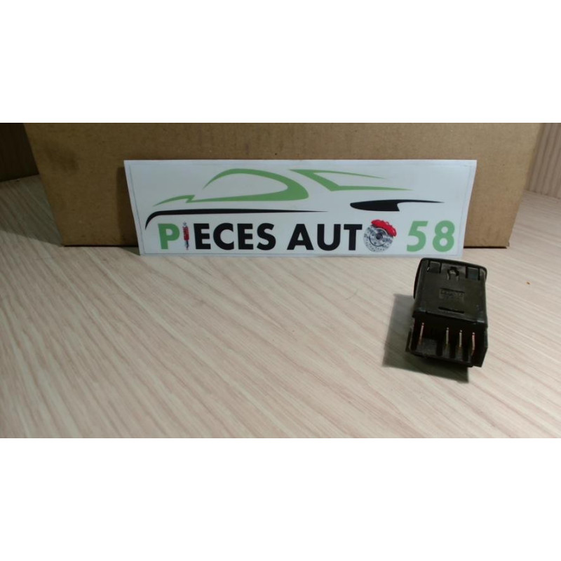 Interrupteur de leve vitre PEUGEOT  d’occasion
