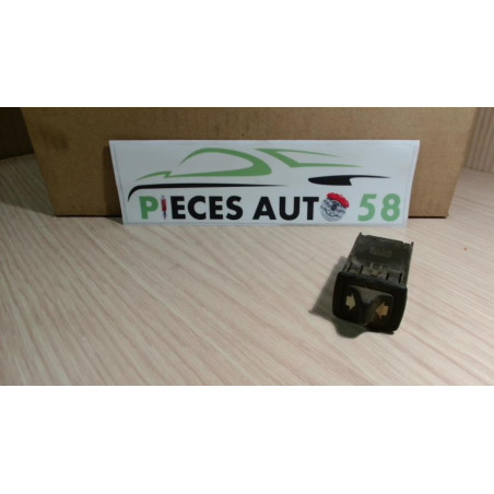 Interrupteur de leve vitre PEUGEOT  d’occasion