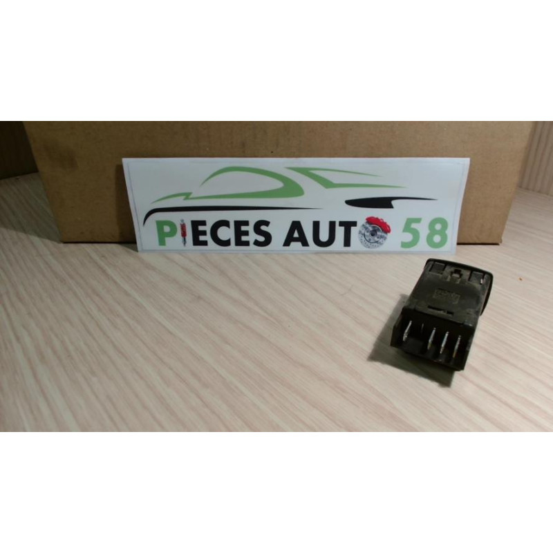 Interrupteur de leve vitre PEUGEOT  d’occasion