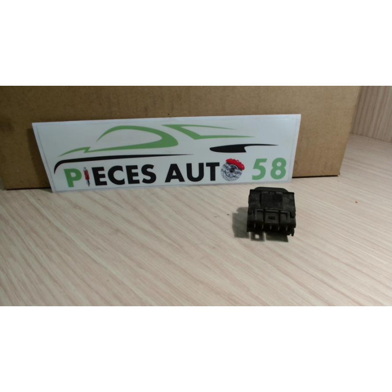 Interrupteur de leve vitre PEUGEOT  d’occasion