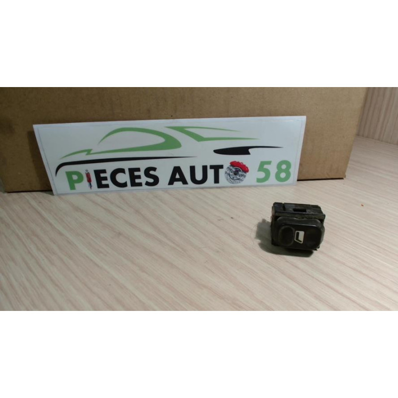 Interrupteur de leve vitre PEUGEOT  d’occasion