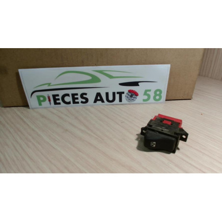 Interrupteur de leve vitre RENAULT  d’occasion