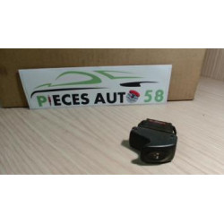 Interrupteur de leve vitre RENAULT  d’occasion