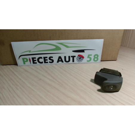 Interrupteur de leve vitre RENAULT  d’occasion