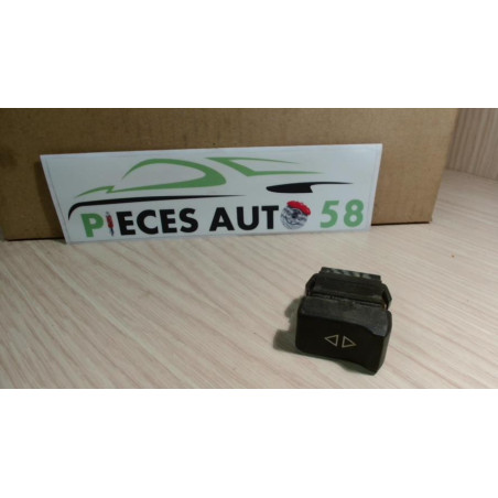 Interrupteur de leve vitre RENAULT  d’occasion