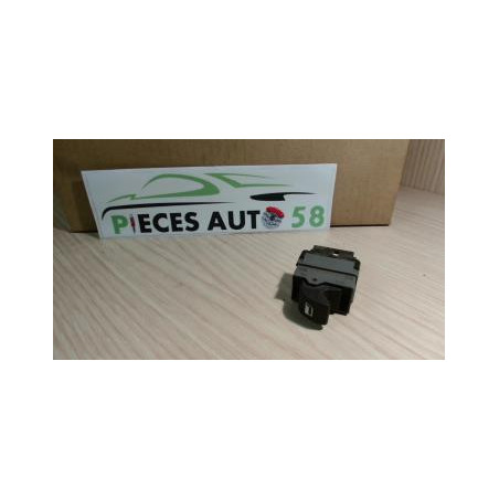 Interrupteur de leve vitre PEUGEOT  d’occasion