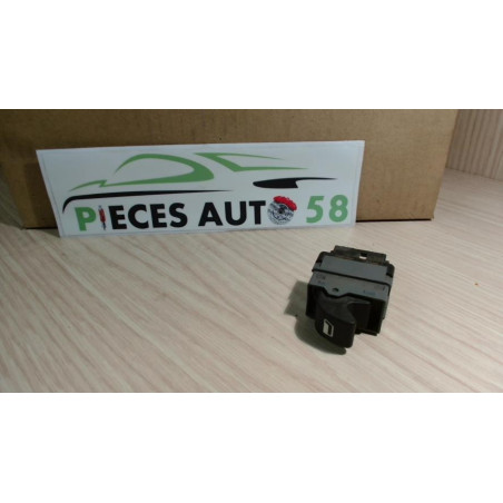Interrupteur de leve vitre PEUGEOT  d’occasion