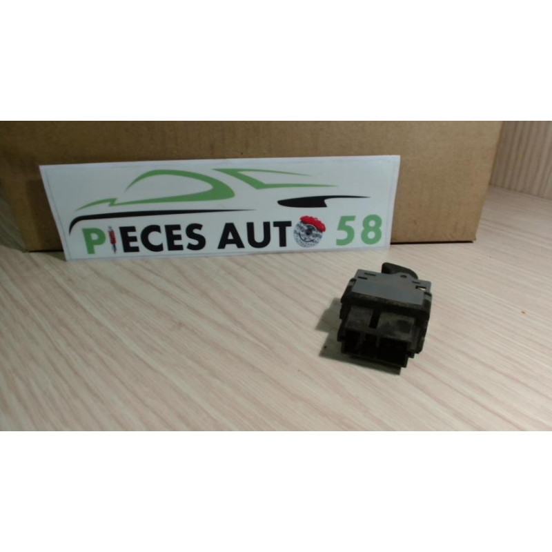 Interrupteur de leve vitre PEUGEOT  d’occasion