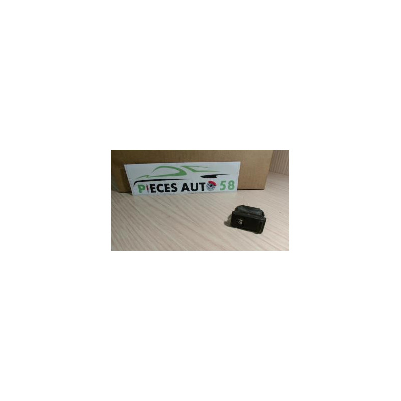 Interrupteur de leve vitre RENAULT  d’occasion