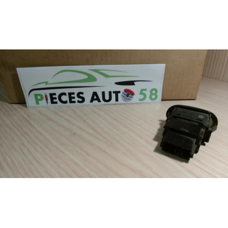Interrupteur de leve vitre PEUGEOT  d’occasion